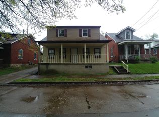 20 N 10th St, Belleville, IL 62220