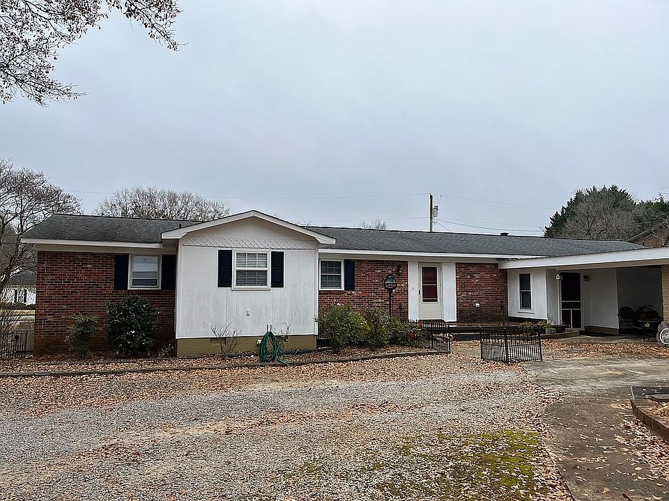 1st image of 102 E Hill Dr
