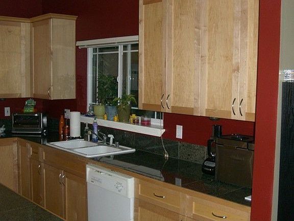 3rd image of 15000 Juanita Dr NE Unit 205