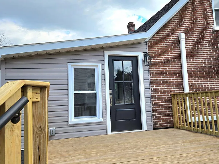 119 Chestnut St #2 — Photo 22