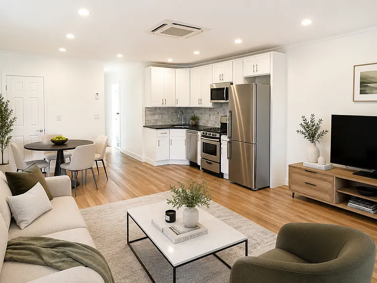 373 Henry St #4 — Photo 1