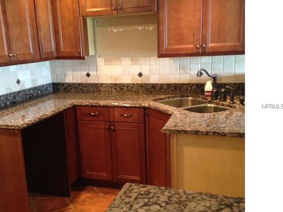 5th image of 880 Mandalay Ave APT N205