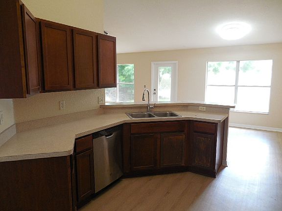 4th image of 3985 Lema Dr
