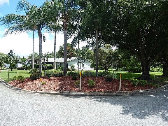 5th image of 11821 Sandy Hill Dr