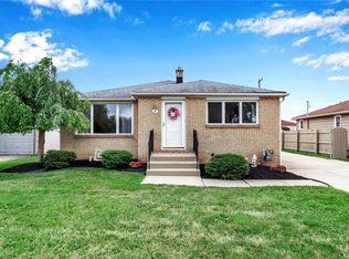 41 Nadine Dr, Cheektowaga, NY 14225