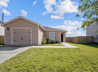5834 Golden Cove Rd, Baytown, TX 77523