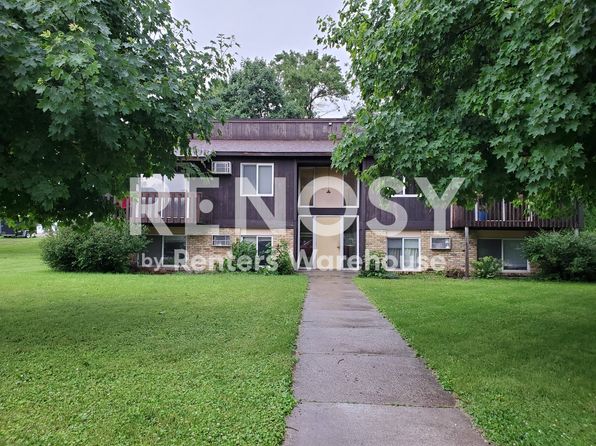 110 E 1st St S APT 2