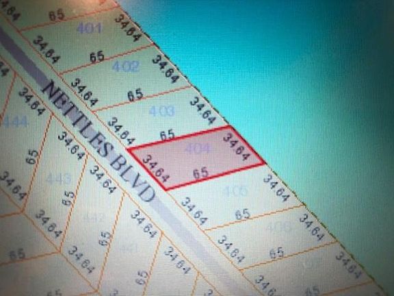 3rd image of 404 Nettles Blvd