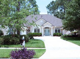 1844 Commodore Point Dr, Fleming Island, FL 32003