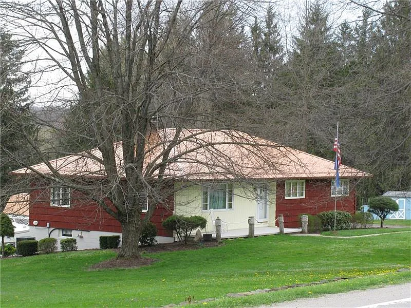 156 College Ave photo 1