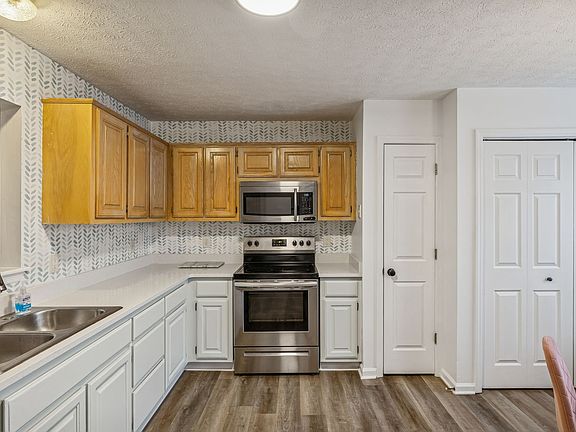 4th image of 1304 Island View Ct