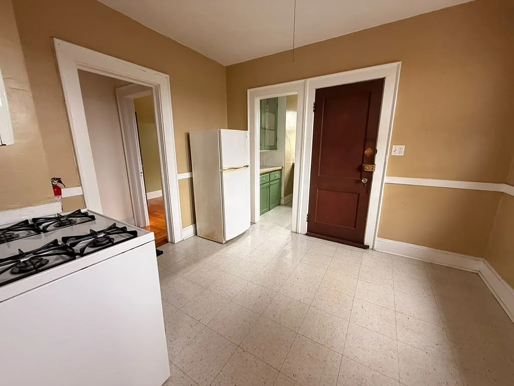 2 bed, $1,450 — Photo 3