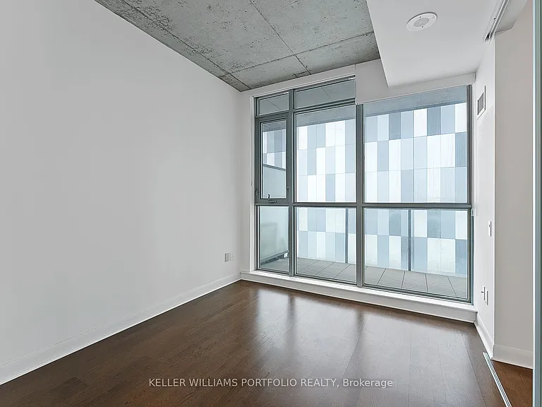 375 King St W #1805 — Photo 22