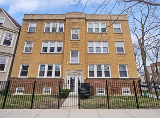 3301 N Ridgeway Ave #2S, Chicago, IL 60618