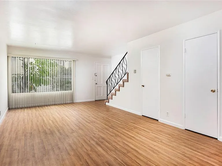 265 Molino Ave #2 — Photo 3