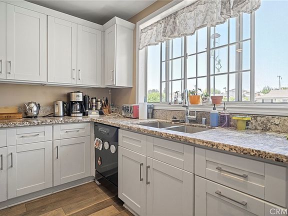 3rd image of 15230 Lindhall Way