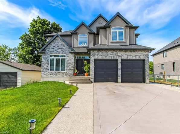 29 Burton St, East Zorra Tavistock, ON N0J 1M0