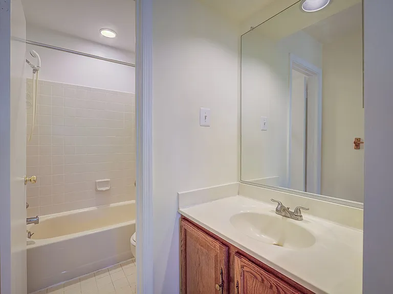 14907 Bradwill Ct — Photo 22