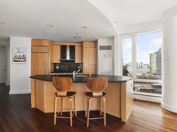 70 Little West Street 14B image 2 of 16