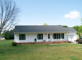 238 Mystic Ct, Chesnee, SC 29323