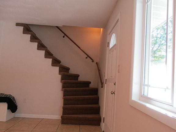 4th image of 1309 S Lincoln Blvd