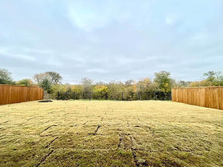 1632 Estivella Dr — Photo 30