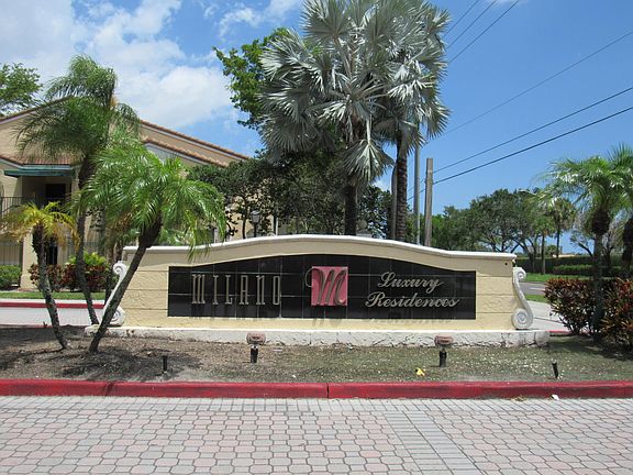 2nd image of 1707 Village Blvd APT 305