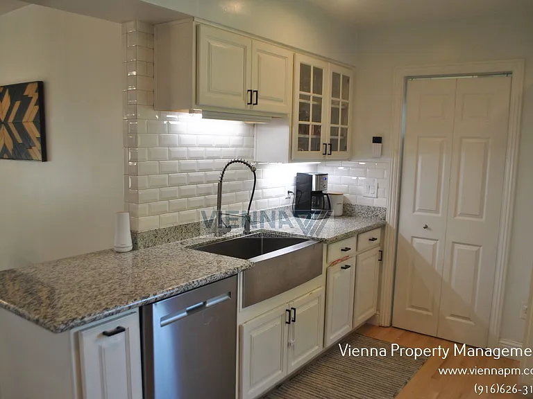 2913 Kerria Way — Photo 22