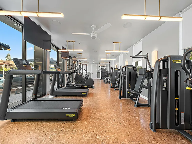 2121 - Fitness Center
