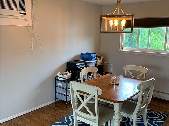 4th image of 10 Skidmore Pl