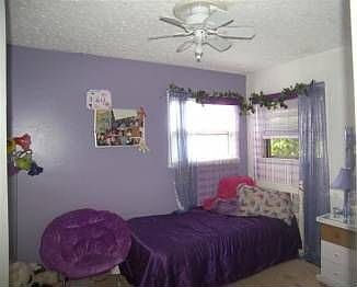 3rd image of 7148 Wedworth St