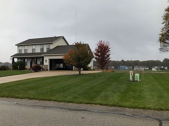 3rd image of 12804 Goldenrod Ct