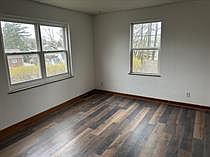 2nd image of 161 Hollywood Blvd #6