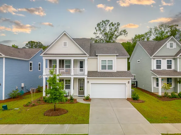 197 Cherry Grove Dr, Summerville, SC 29483