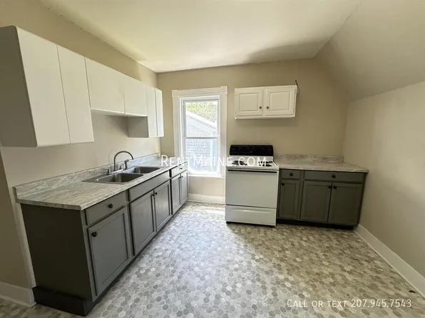 151 4th St APT 1, Old Town, ME 04468
