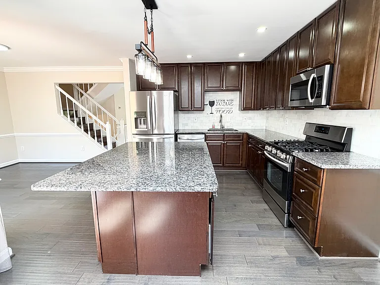 3822 Wagon Wheel Ln — Photo 15