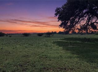 1883 Turkey Bottom Rd, Shiner, TX 77984