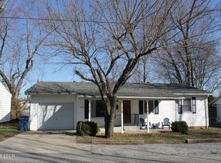 1208 Goodall Ave, Marion, IL 62959