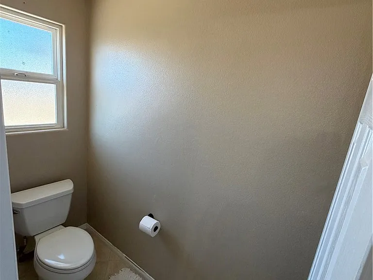 9725 Susan Ave — Photo 27