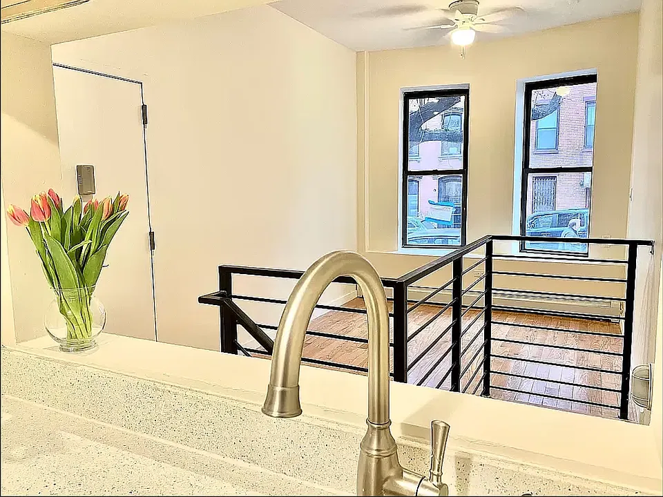 448 Bergen St #1A