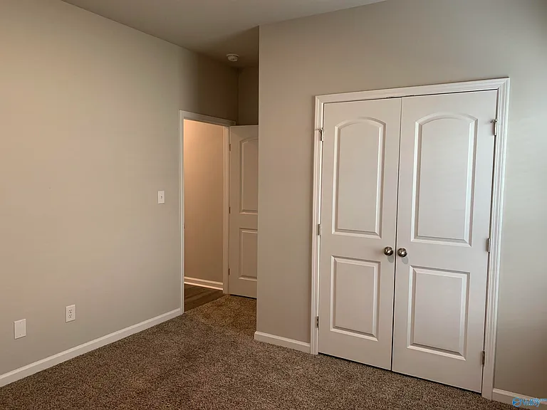 223 Ivyleaf Dr — Photo 17