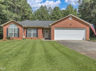 193 Deerfield Trce, Barnesville, GA 30204