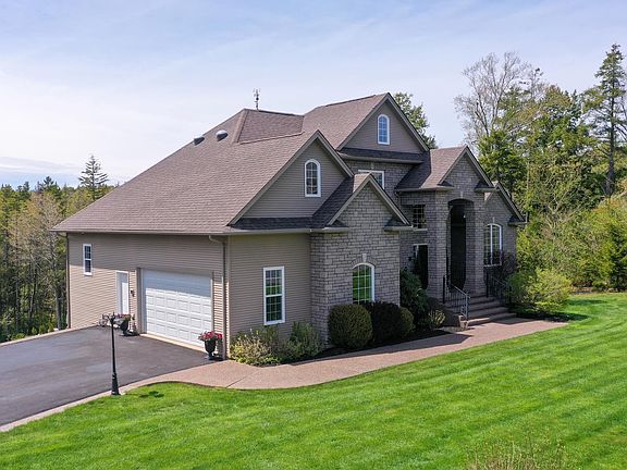 3rd image of 120 Briancrest Rd
