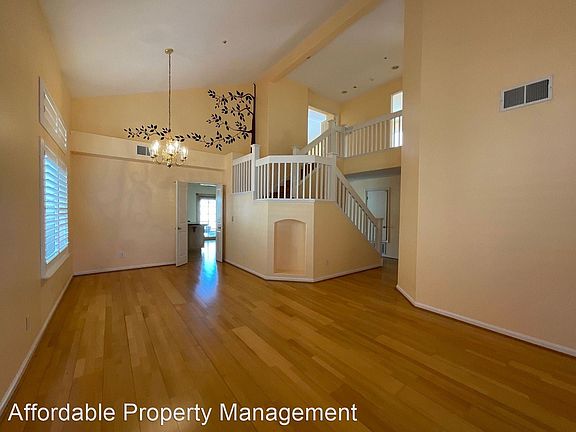 4th image of 2835 Cortina Way