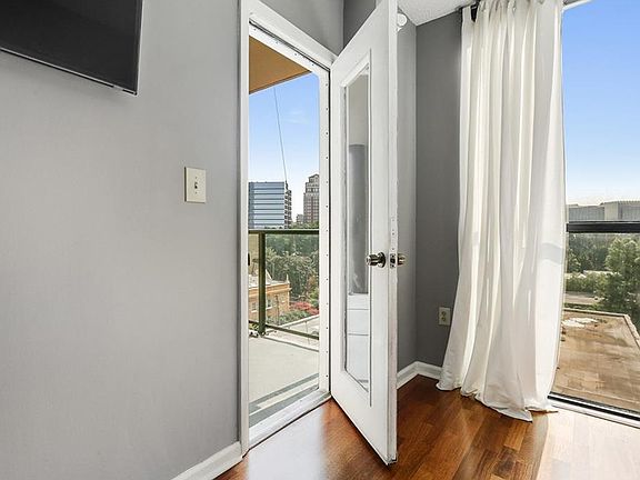 4th image of 1280 W Peachtree St NW