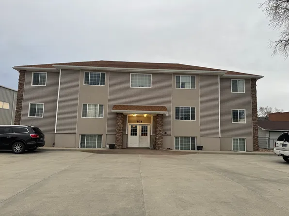 104 S 6th St #4, Glenrock, WY 82637
