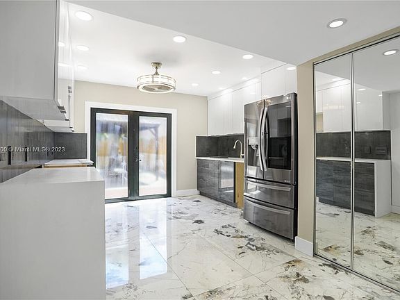5th image of 11138 NW 38th St #11138