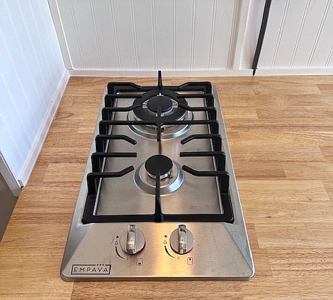 5th image of 21 N Main Ave APT 5