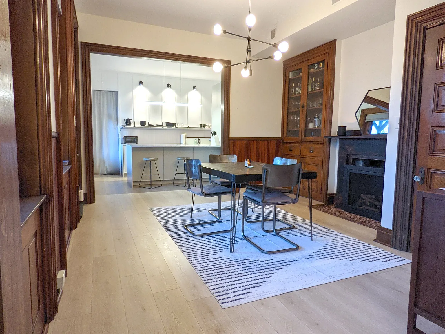 2 bed, 1500 sqft, $2,400 — Photo 4