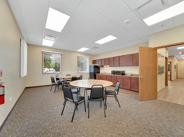 Darlington Court Apartments